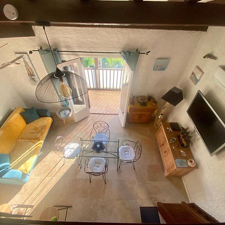 Tres Bel Appartement Les Pieds Dans L'Eau Appietto Exterior foto